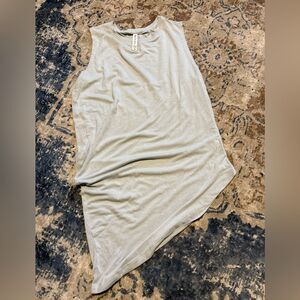 Athleta Cloudlight Restore Tank Asymmetric Top Medium